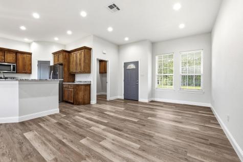 903 W Cardinal Street Ector TX 75439