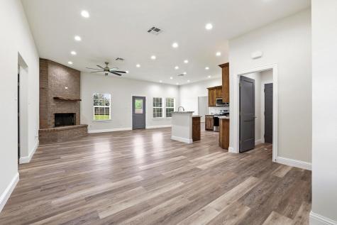 903 W Cardinal Street Ector TX 75439