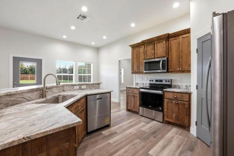 903 W Cardinal Street Ector TX 75439