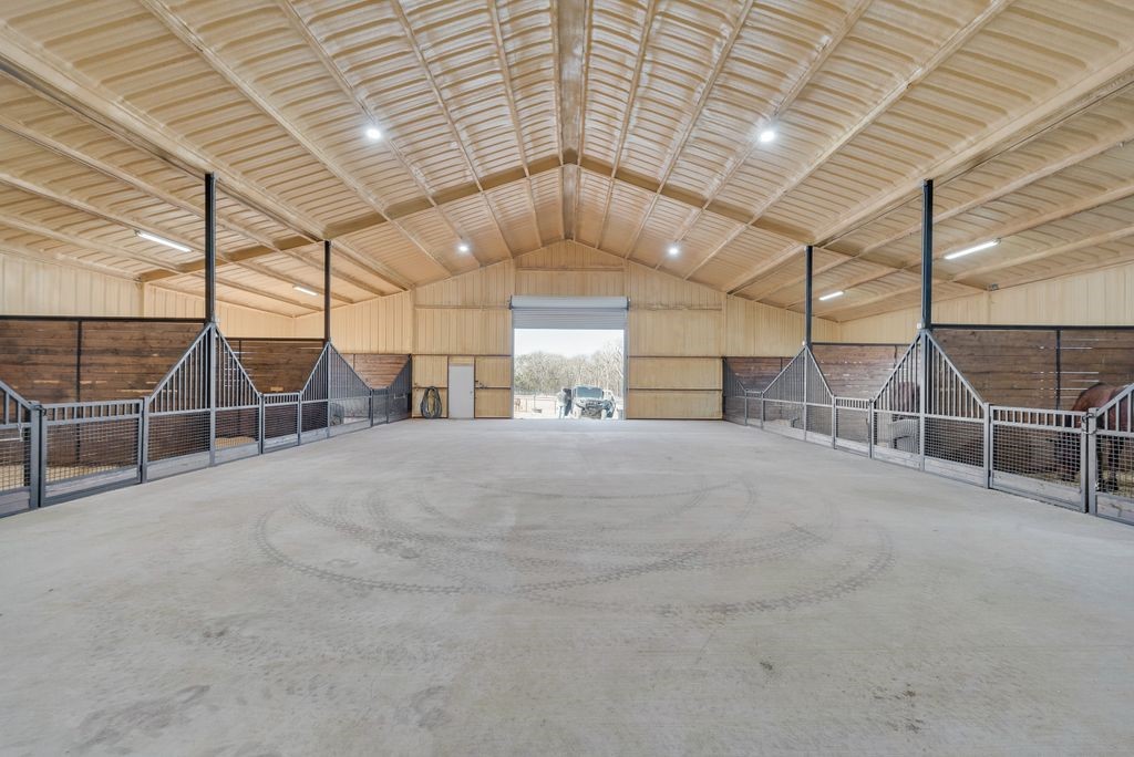 1330 Jrc Road Gainesville TX 76240