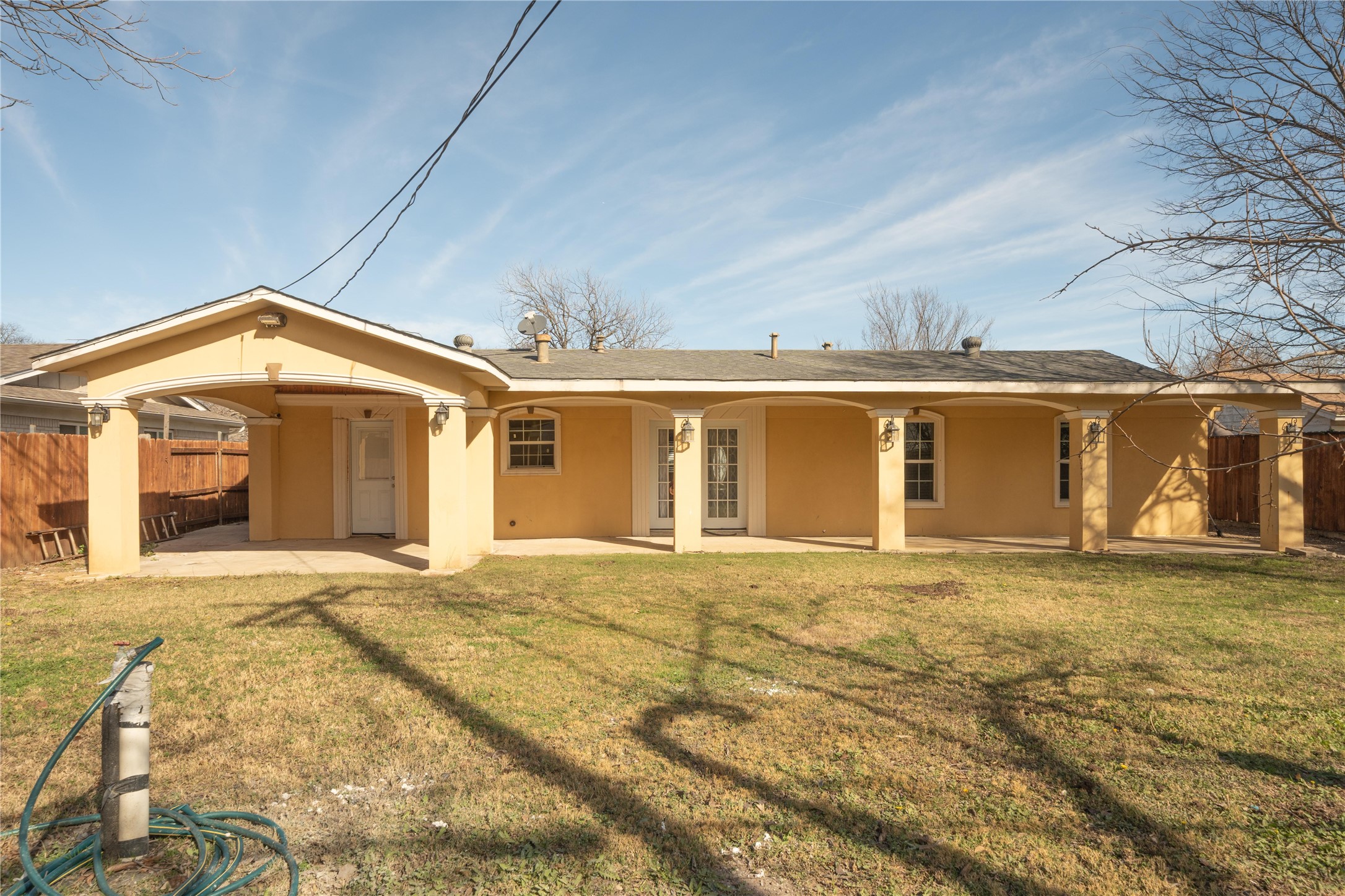 913 Russell Road Everman TX 76140