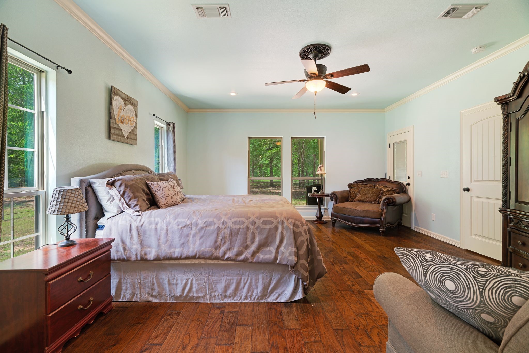 690 County Road 15560 Paris TX 75462