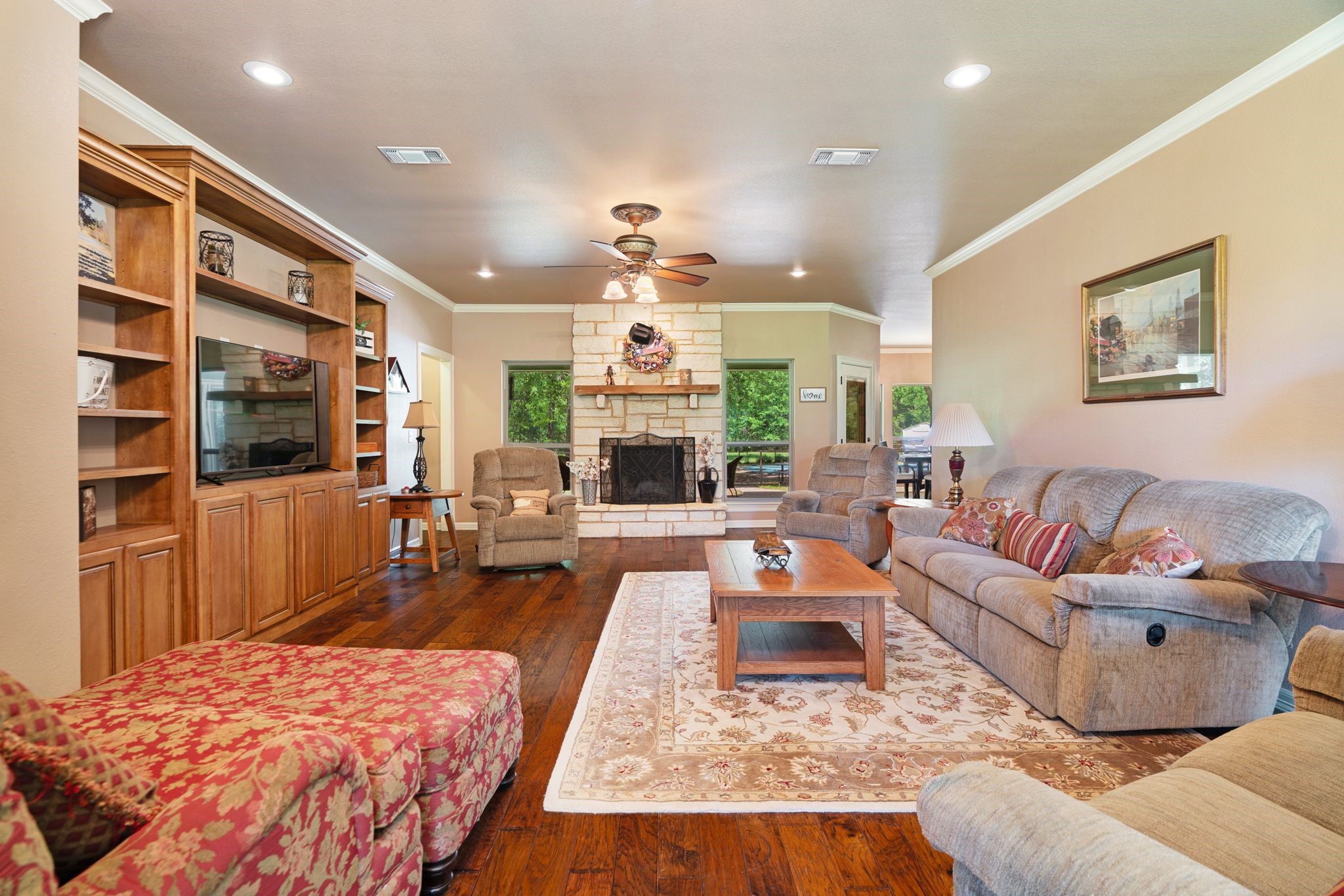 690 County Road 15560 Paris TX 75462