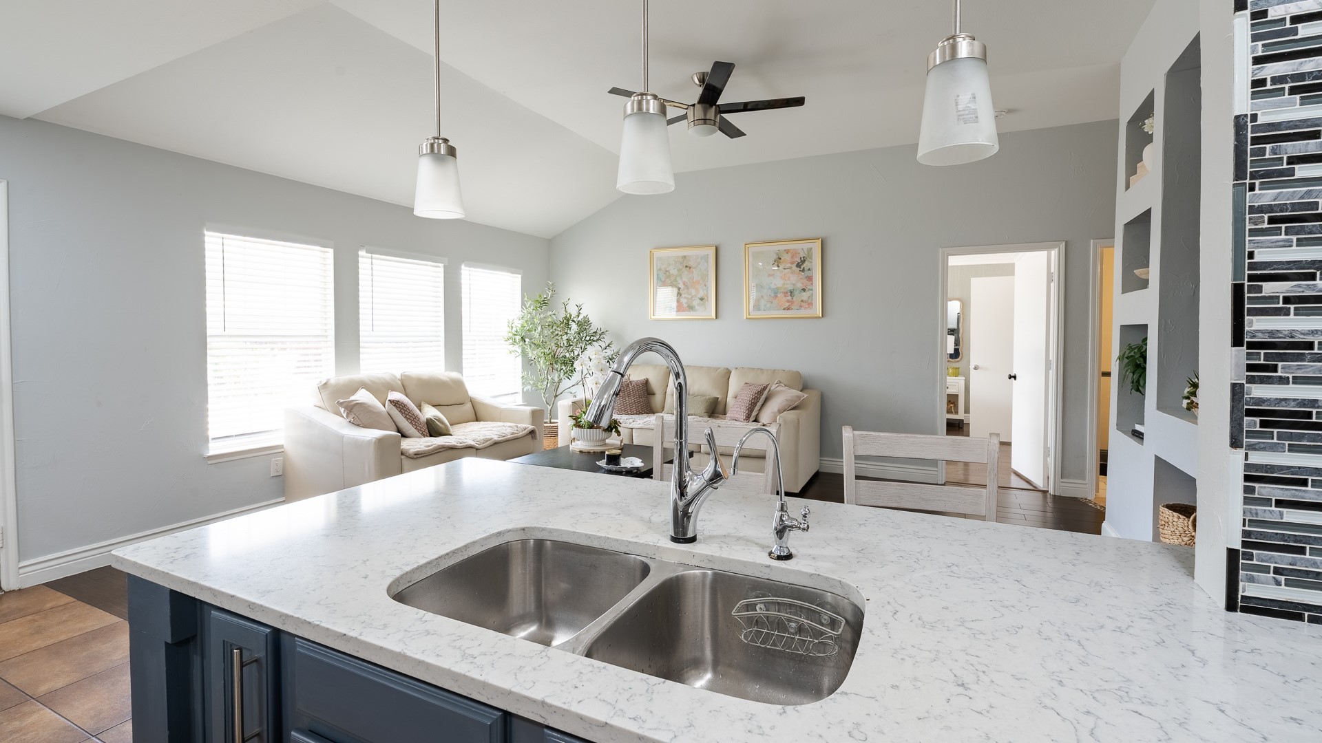 3036 Caballero Circle Dallas TX 75236