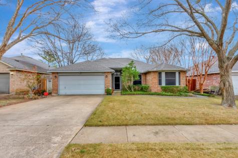 4346 Briar Hill Drive Grand Prairie TX 75052