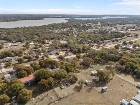 353 Prairie Lane Azle TX 76020