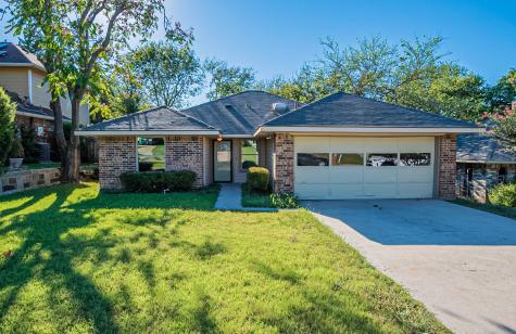 1208 S College Street Mckinney TX 75069
