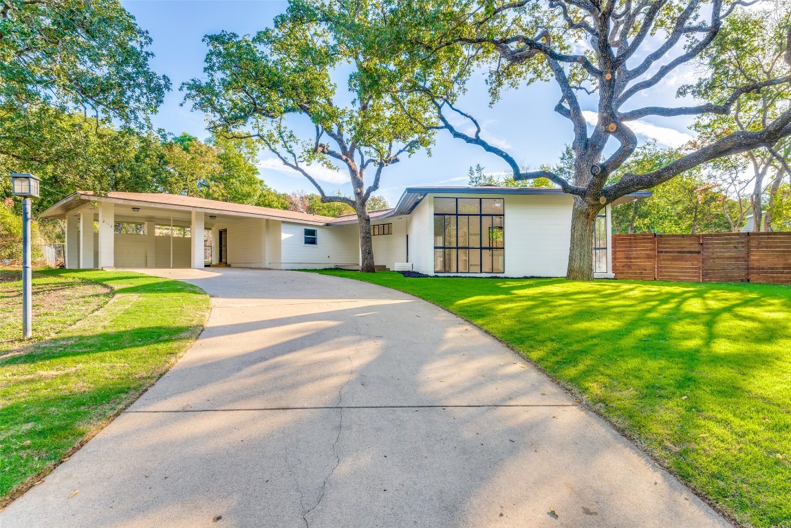 2112 Preston Place Denton TX 76209