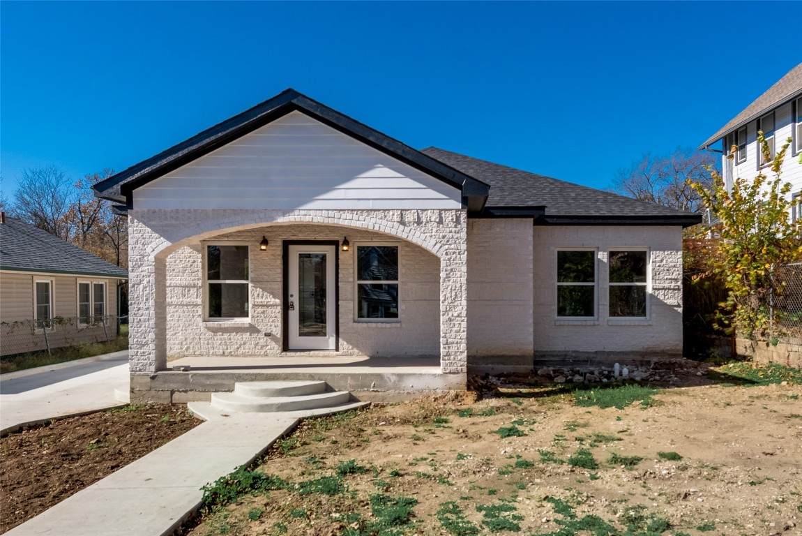 103 N Ravinia Drive Dallas TX 75211