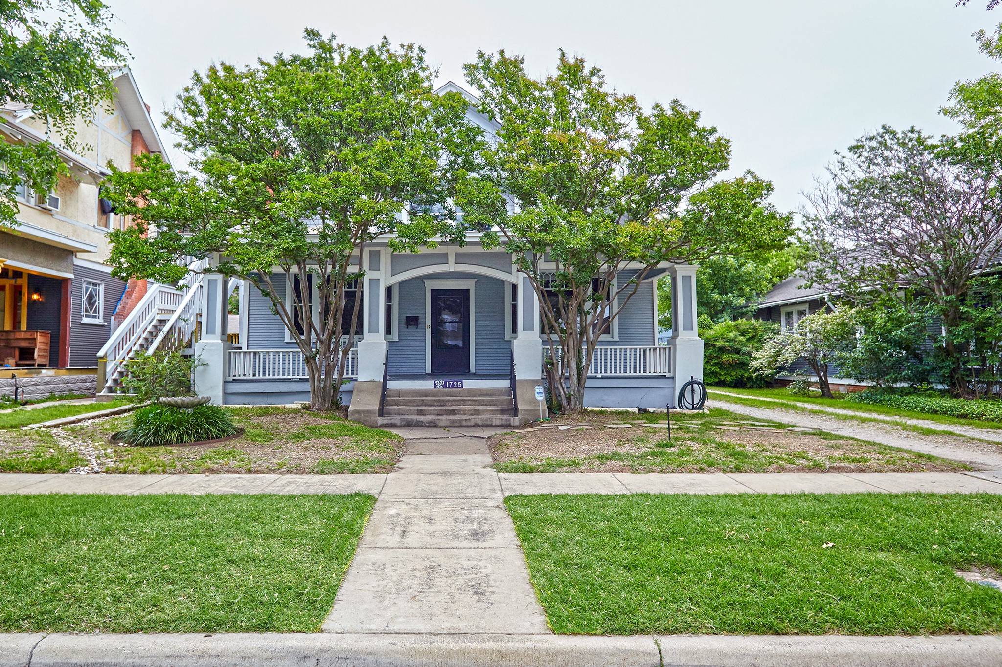1725 Hurley Avenue Fort Worth TX 76110