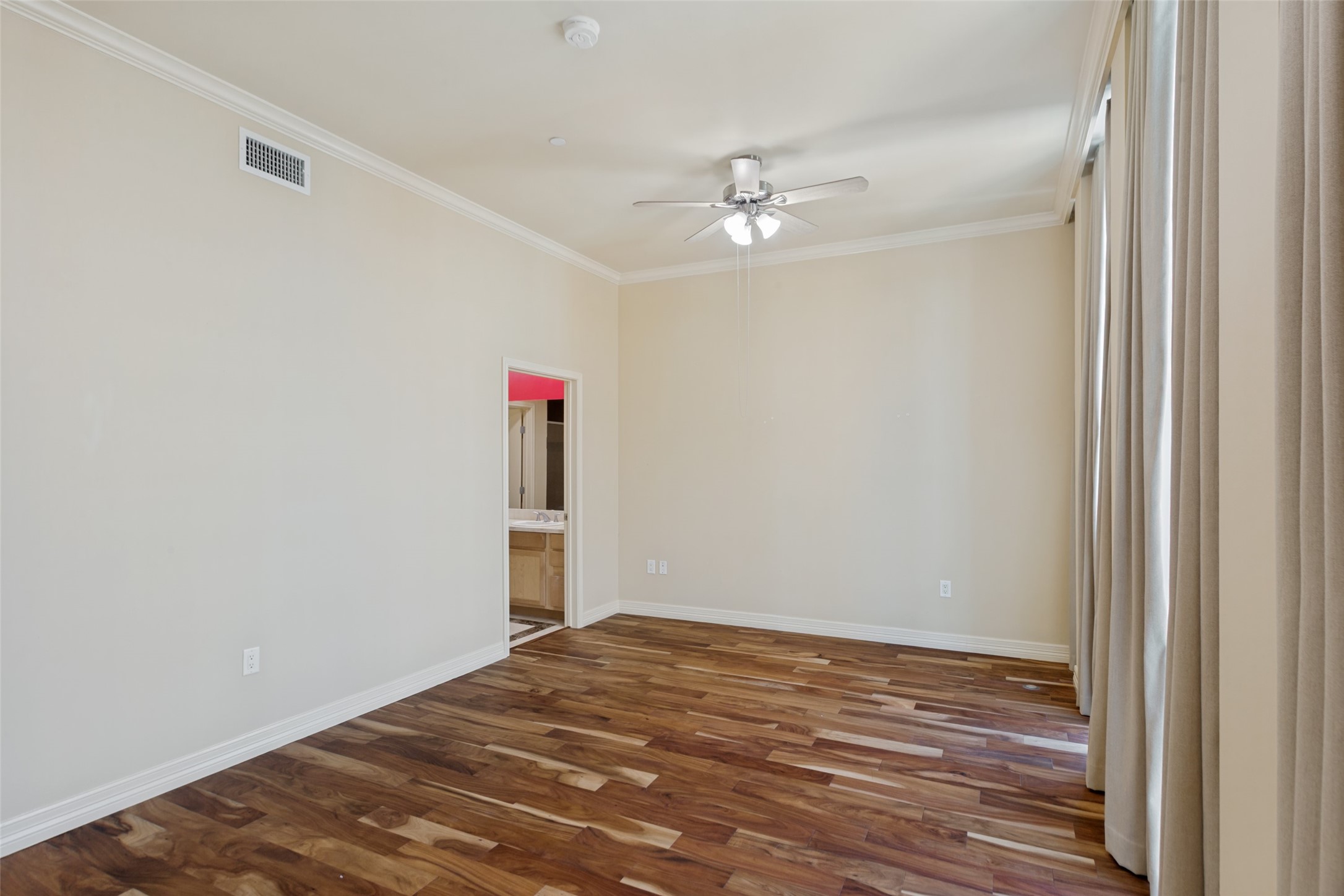 500 Throckmorton Street Fort Worth TX 76102