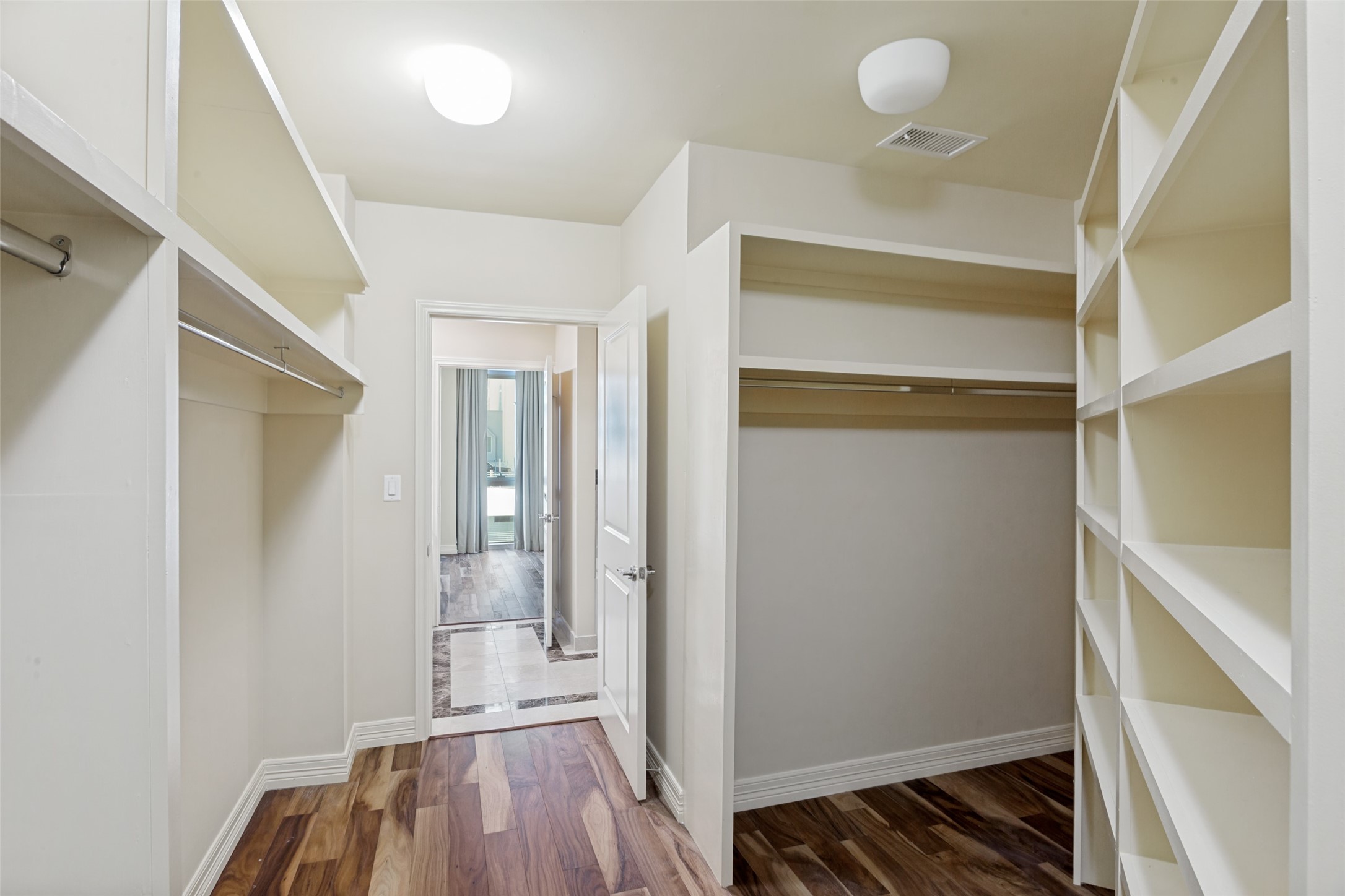 500 Throckmorton Street Fort Worth TX 76102