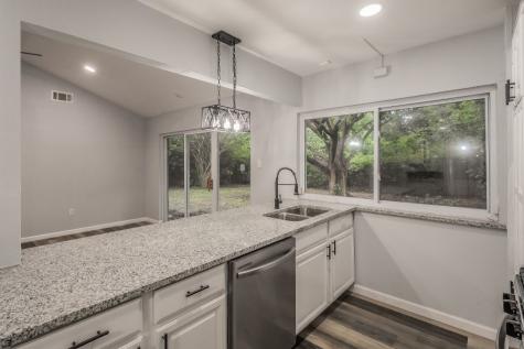1108 Georgetown Street Arlington TX 76015