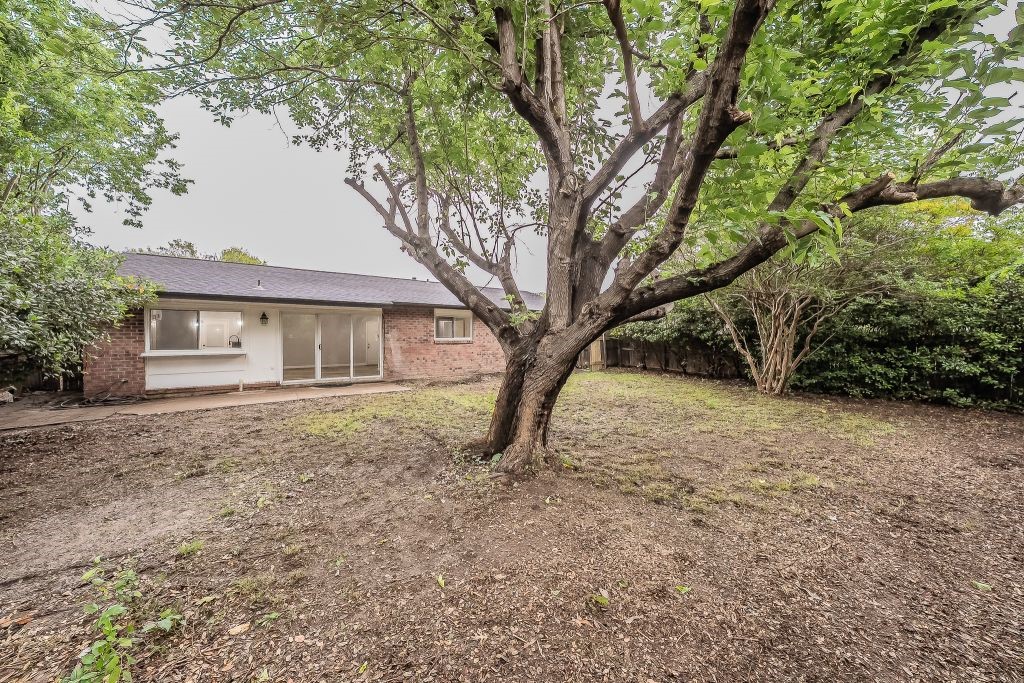 1108 Georgetown Street Arlington TX 76015