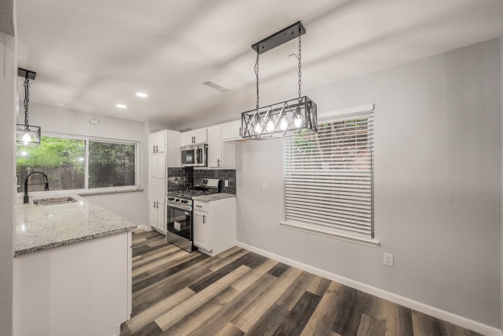 1108 Georgetown Street Arlington TX 76015