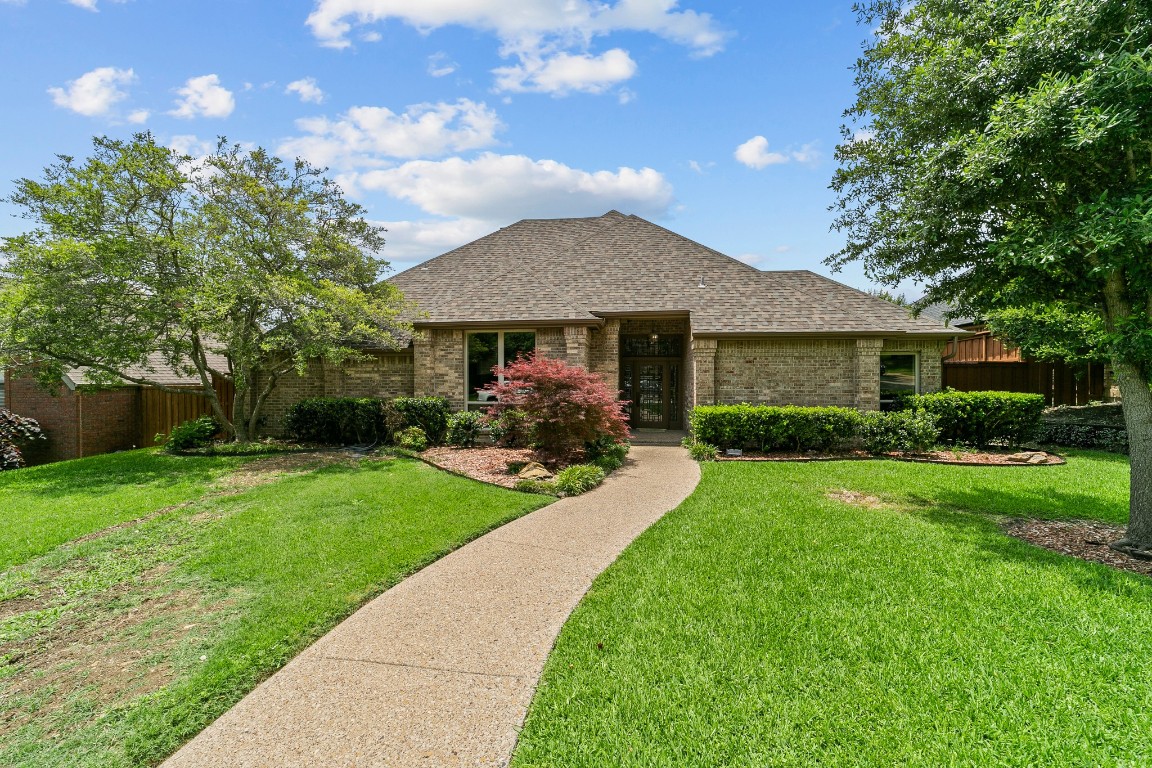 7326 Craigshire Avenue Dallas TX 75231