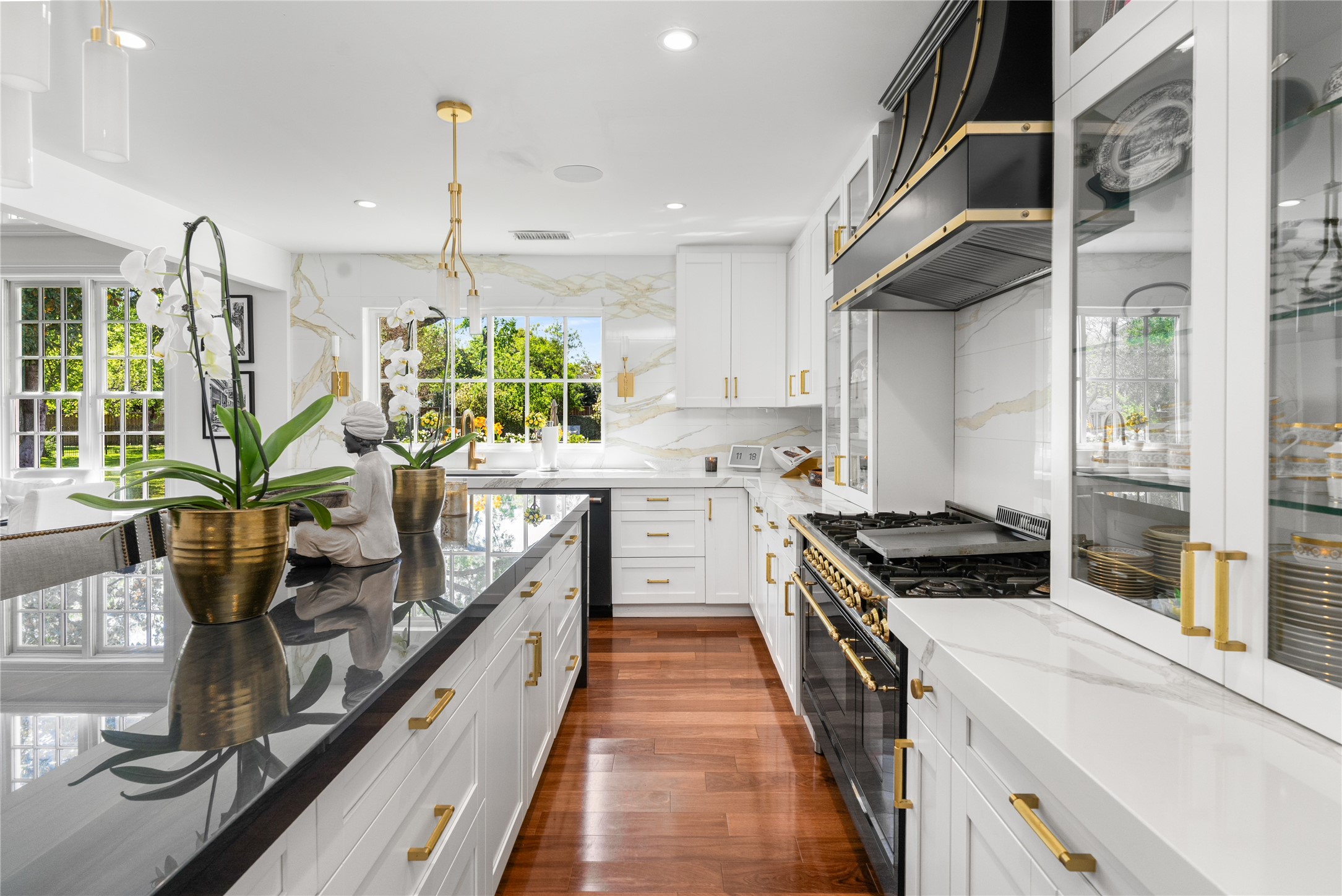 4522 Walnut Hill Lane Dallas TX 75229