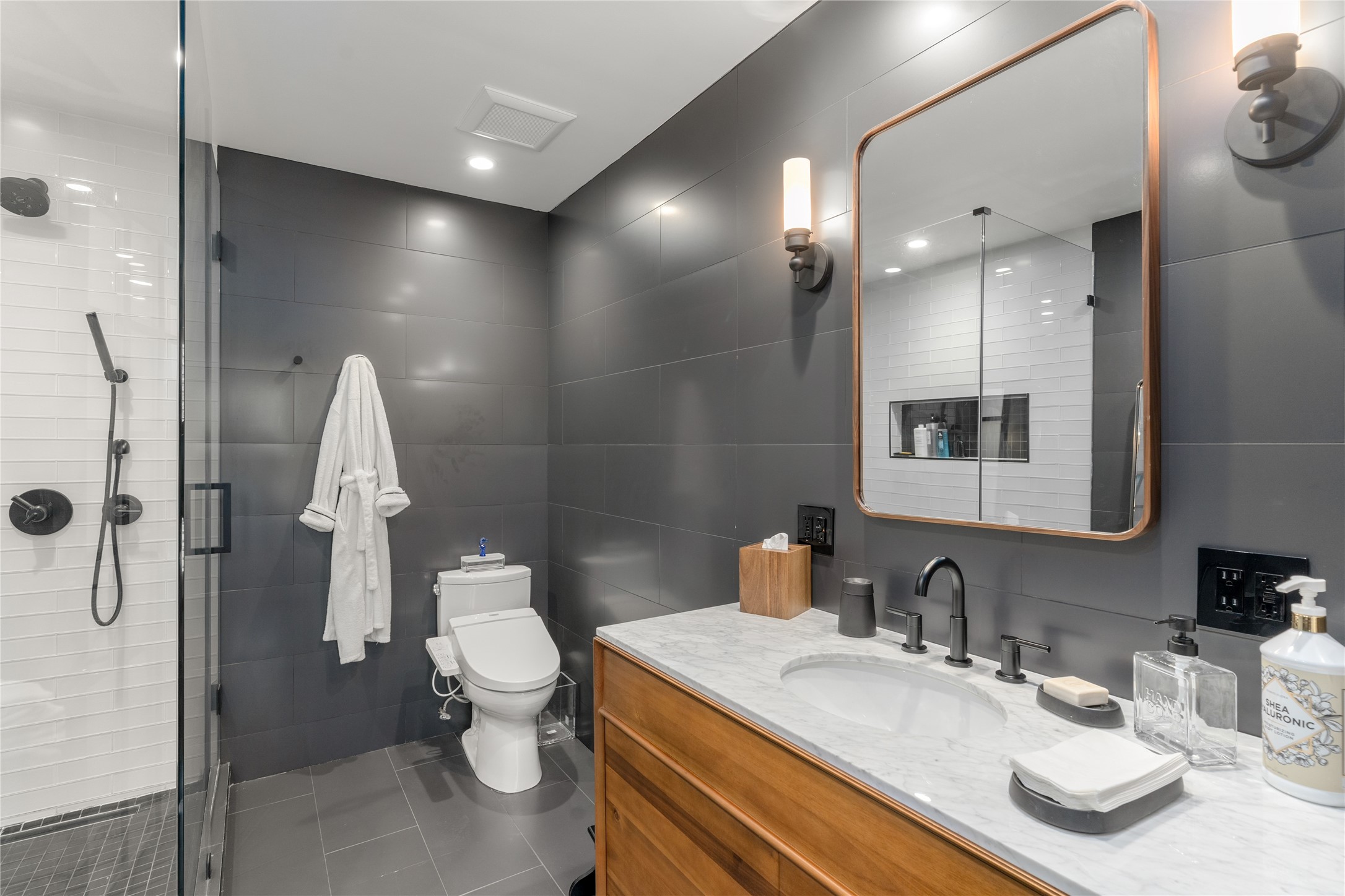 4522 Walnut Hill Lane Dallas TX 75229