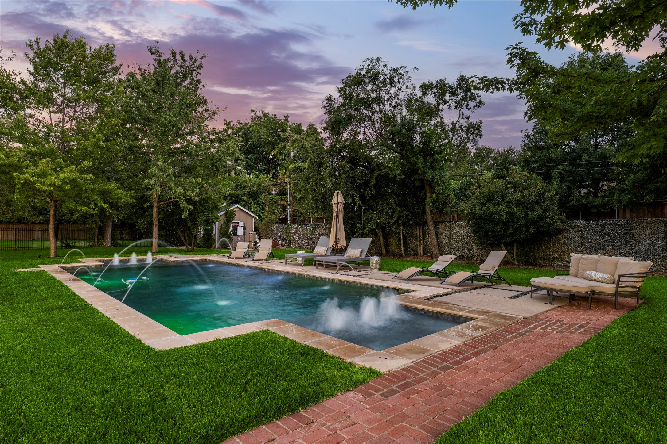 4522 Walnut Hill Lane Dallas TX 75229