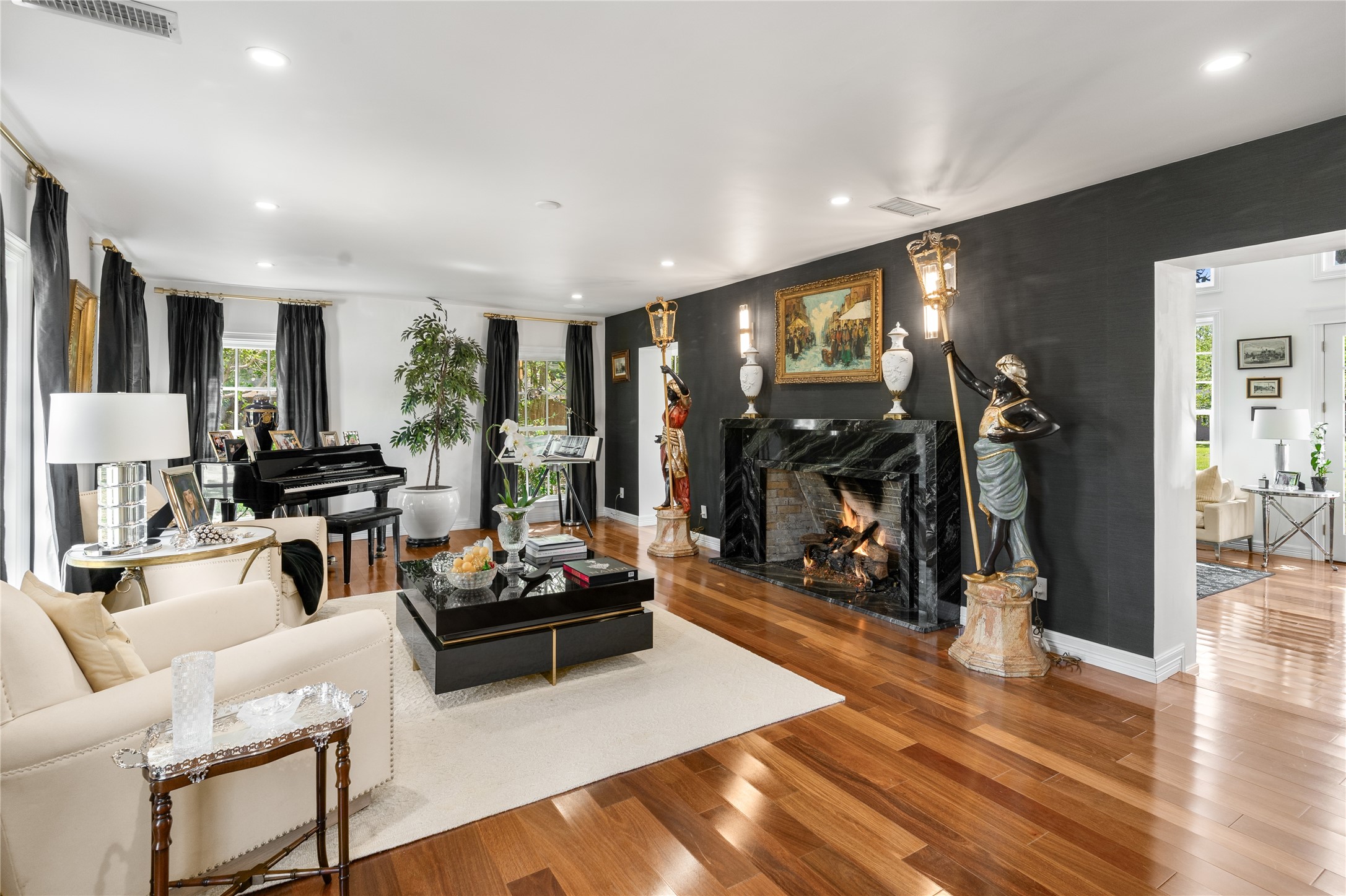 4522 Walnut Hill Lane Dallas TX 75229