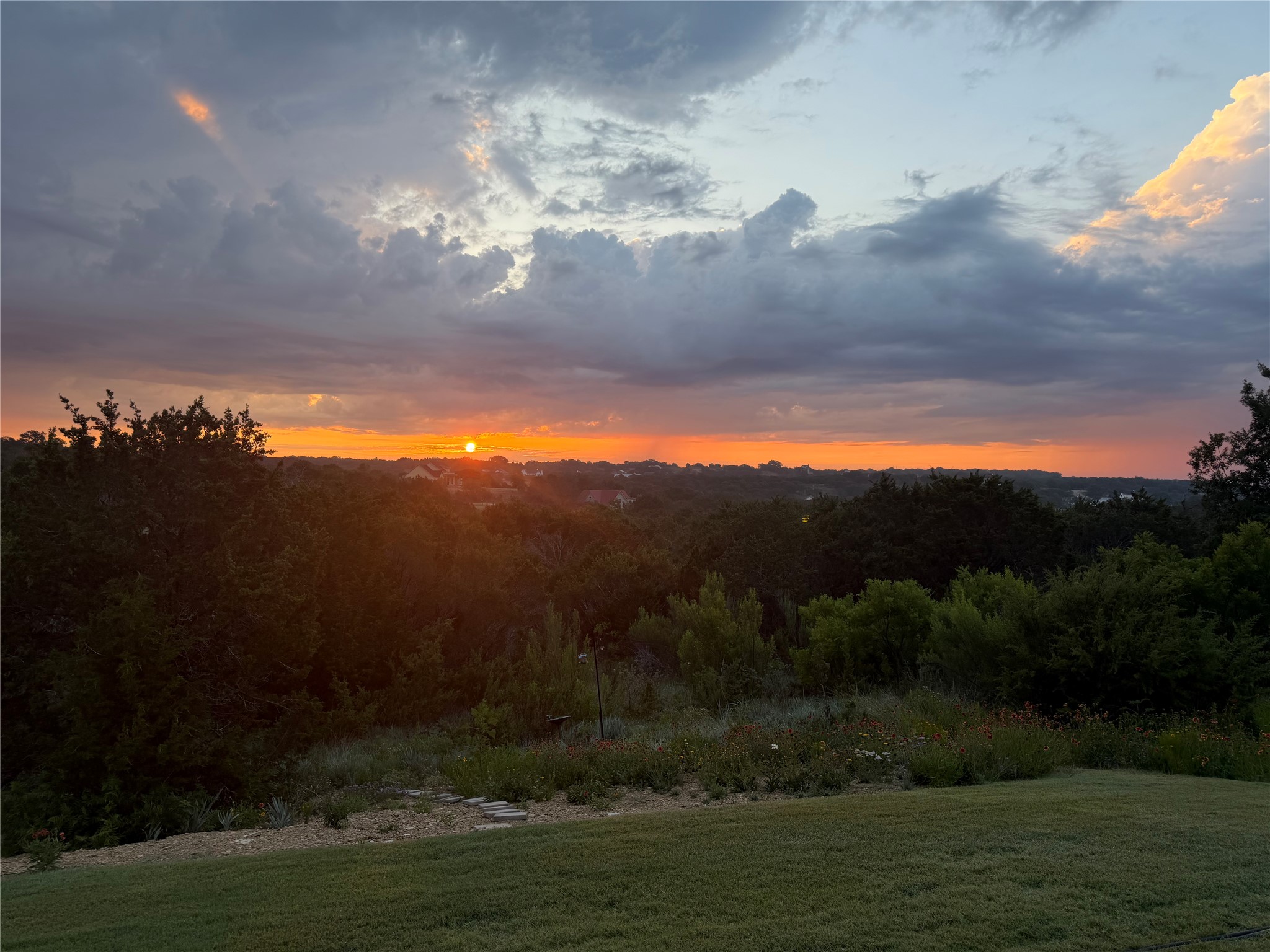 5675 Compass Way Bluff Dale TX 76433