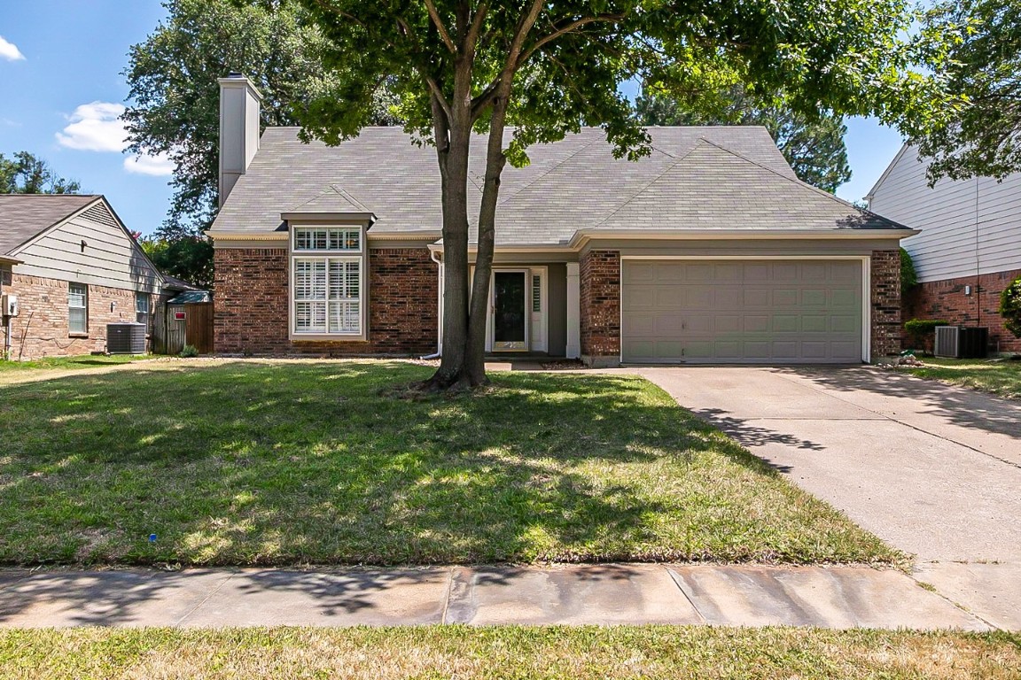 611 Ashcroft Drive Grapevine TX 76051