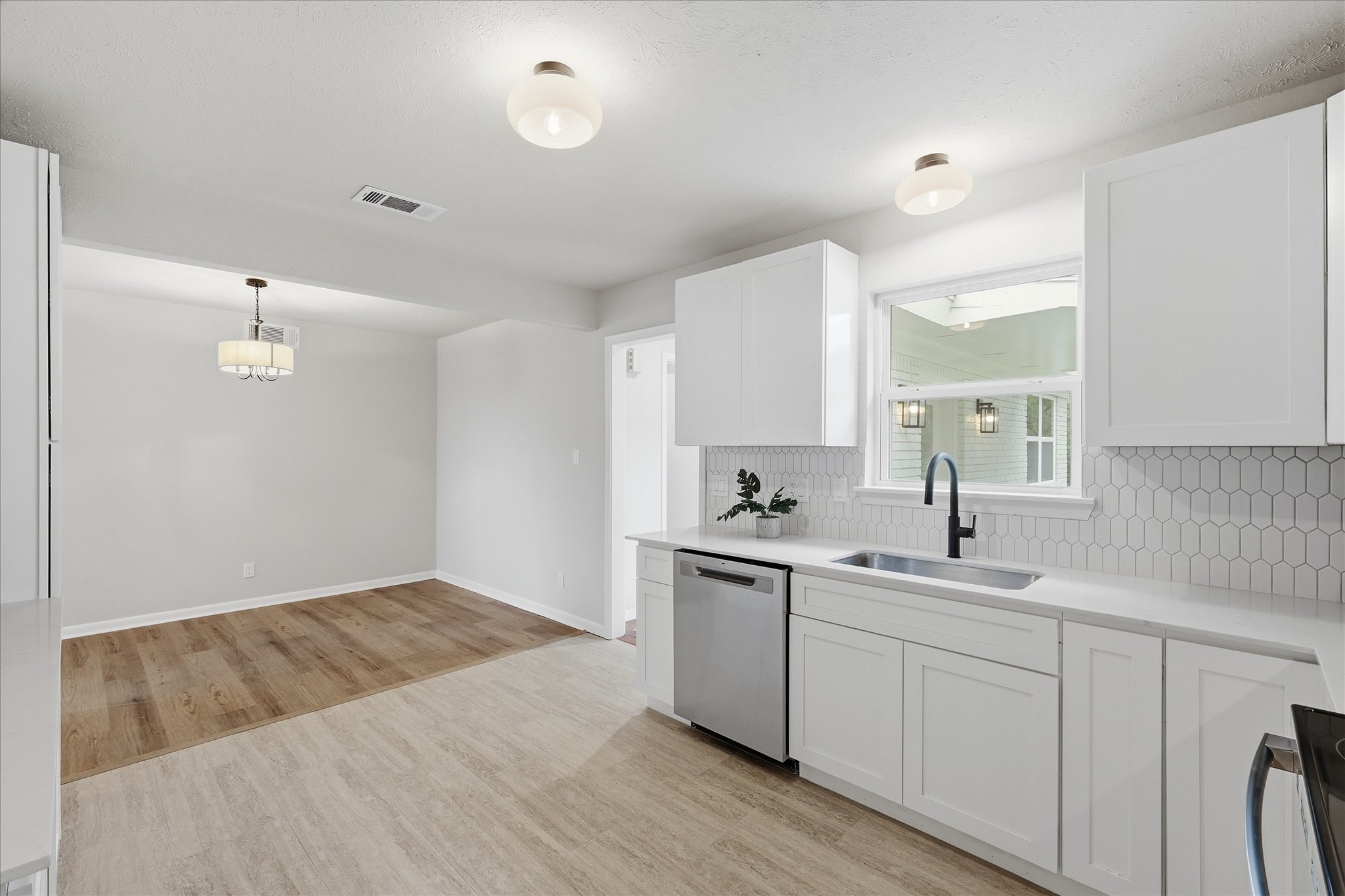6705 Park Place Drive Richland Hills TX 76118