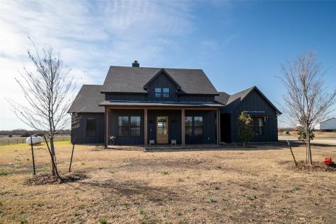 375 Wolf Front Road Van Alstyne TX 75495