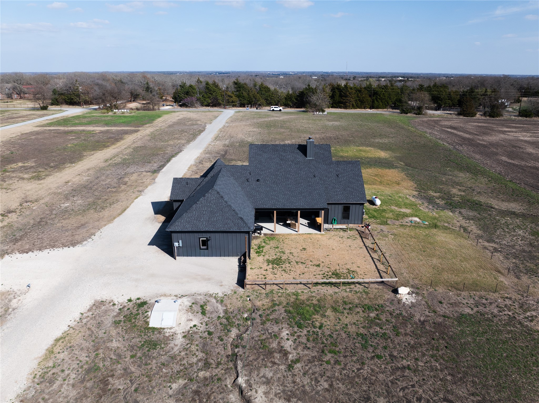 375 Wolf Front Road Van Alstyne TX 75495