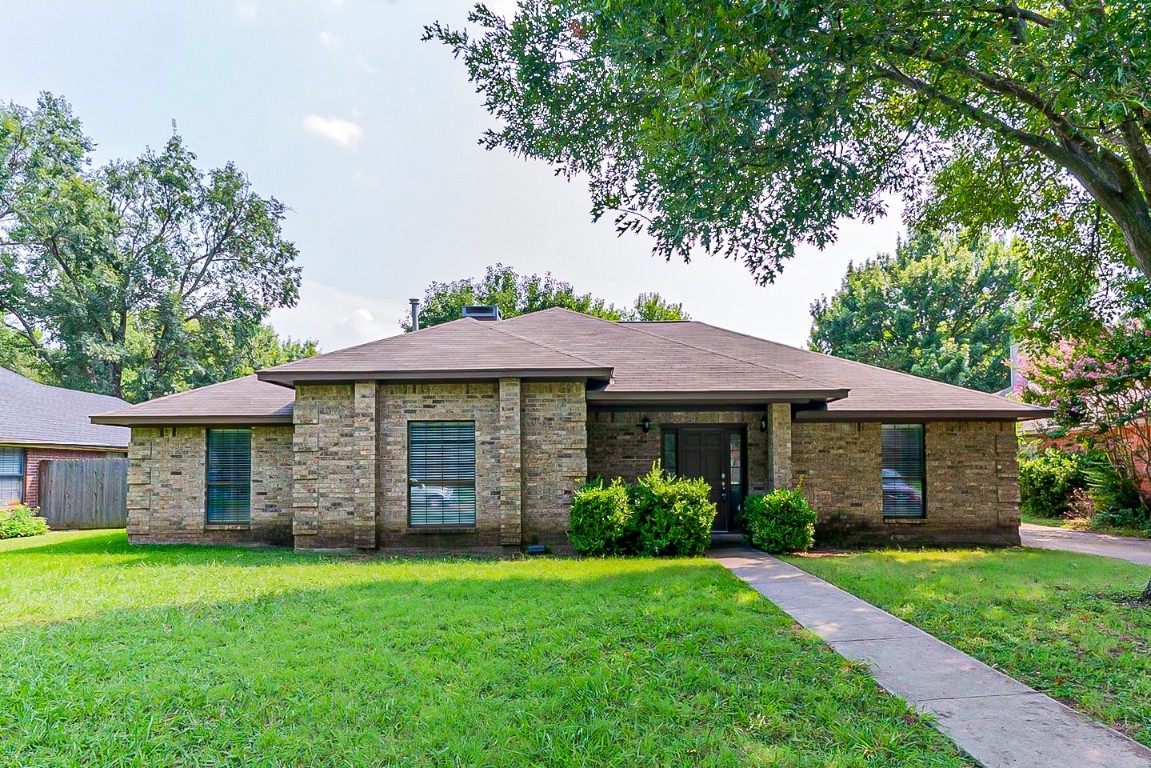 1530 Pickwick Lane Denton TX 76209