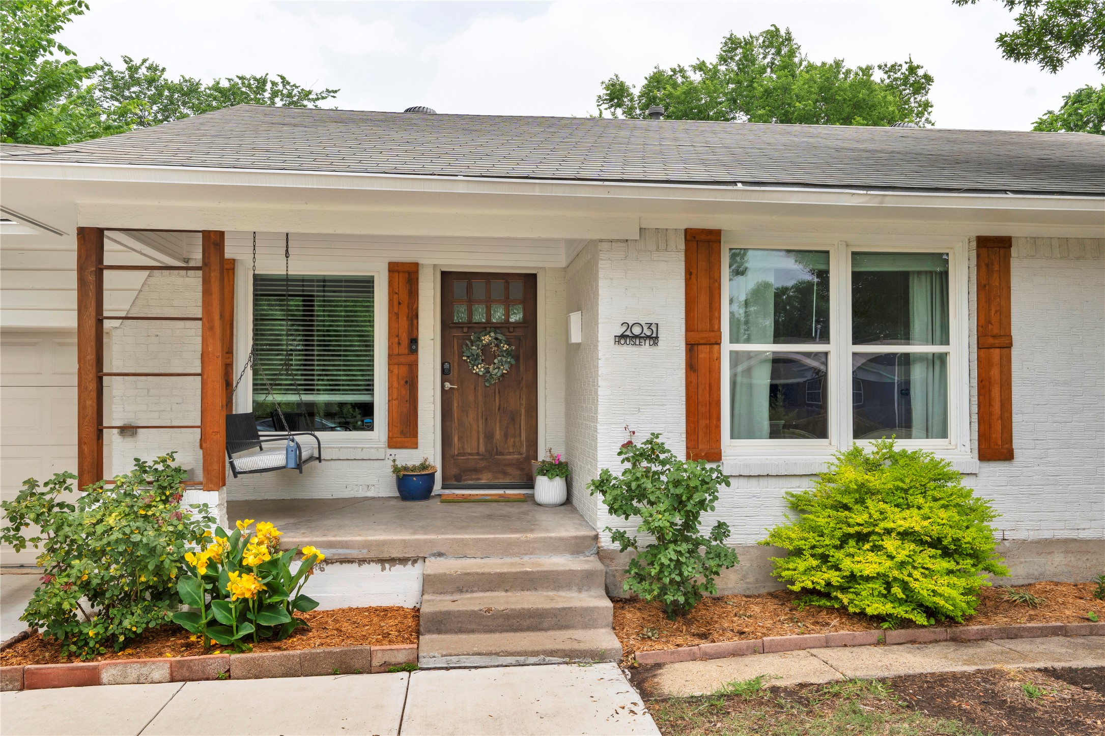2031 Housley Drive Dallas TX 75228