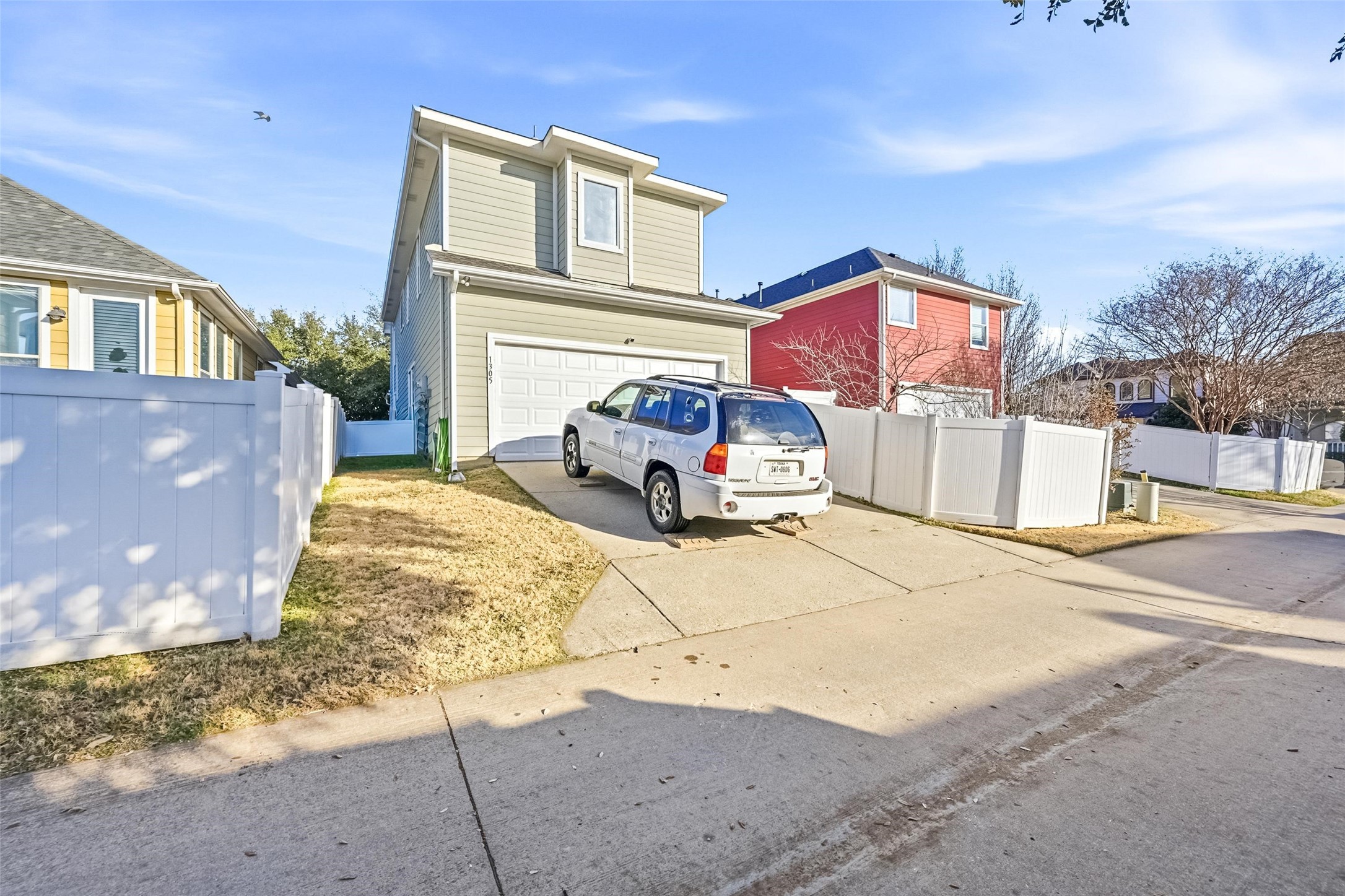 1305 Live Oak Lane Savannah TX 76227