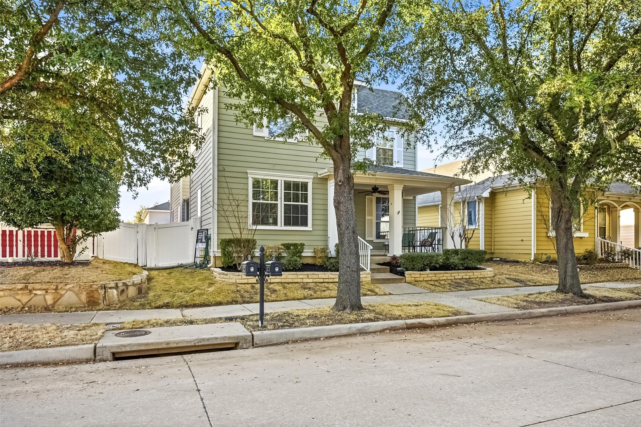 1305 Live Oak Lane Savannah TX 76227