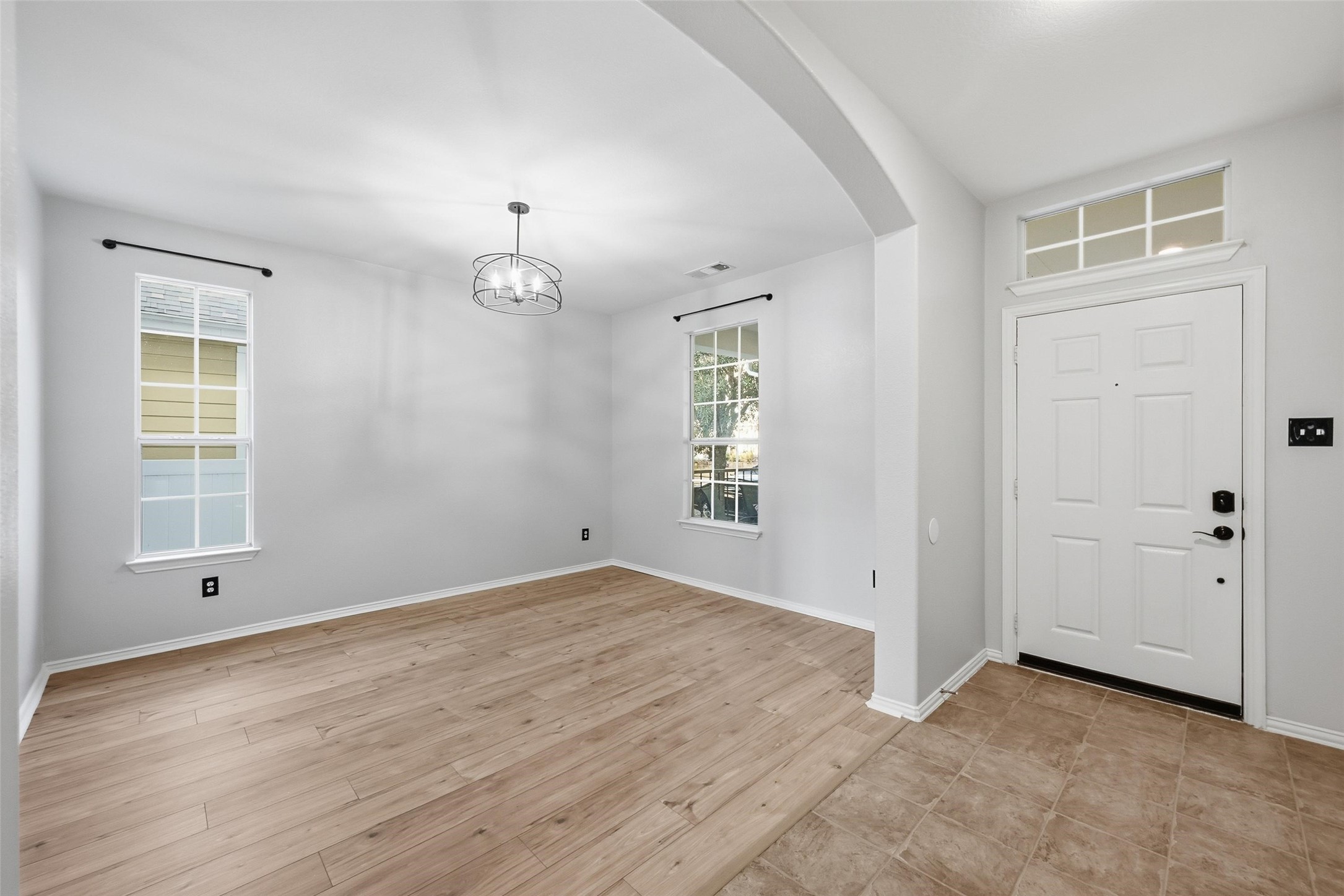 1305 Live Oak Lane Savannah TX 76227