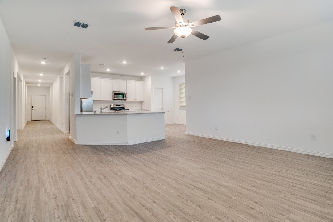 4913 Sagerun Drive Princeton TX 75407
