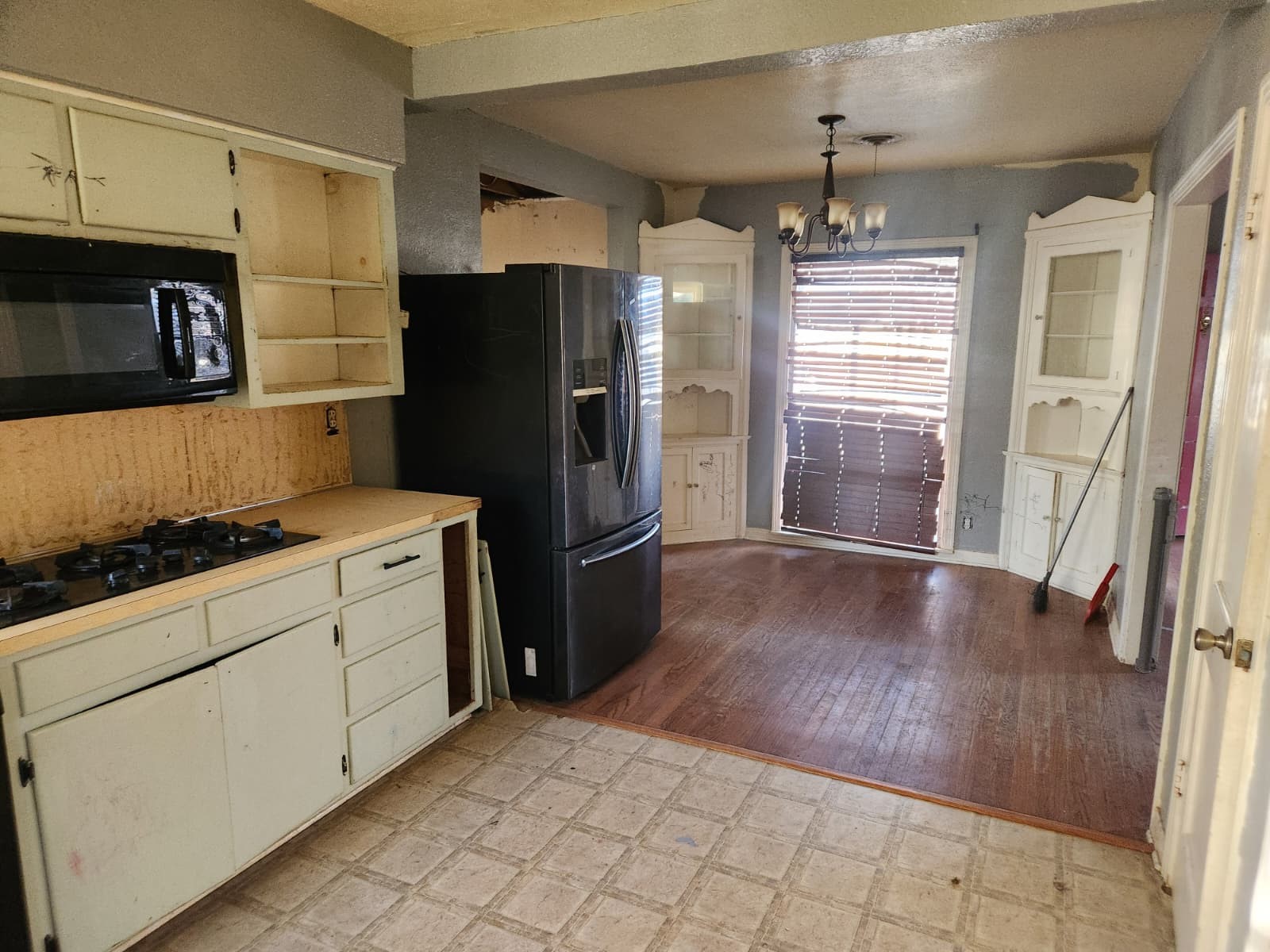 523 Richardson Street Jacksboro TX 76458