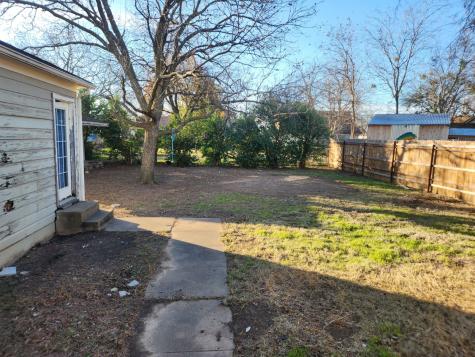 523 Richardson Street Jacksboro TX 76458
