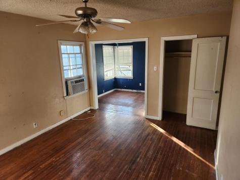 523 Richardson Street Jacksboro TX 76458