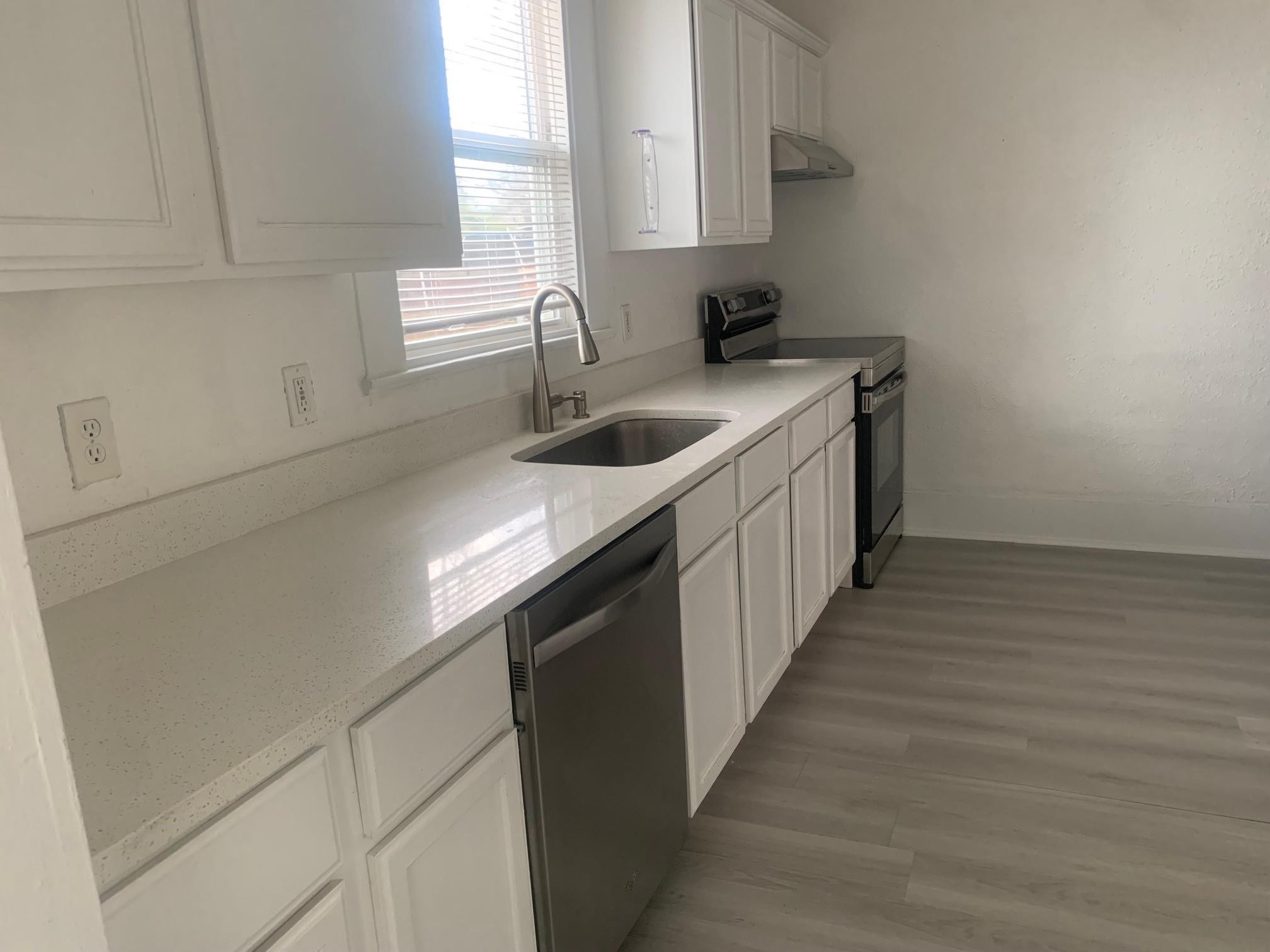 1019 Wayne Street Dallas TX 75223
