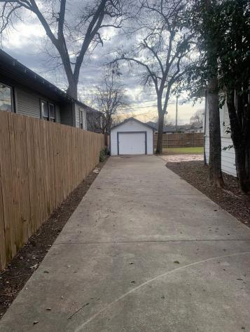1019 Wayne Street Dallas TX 75223