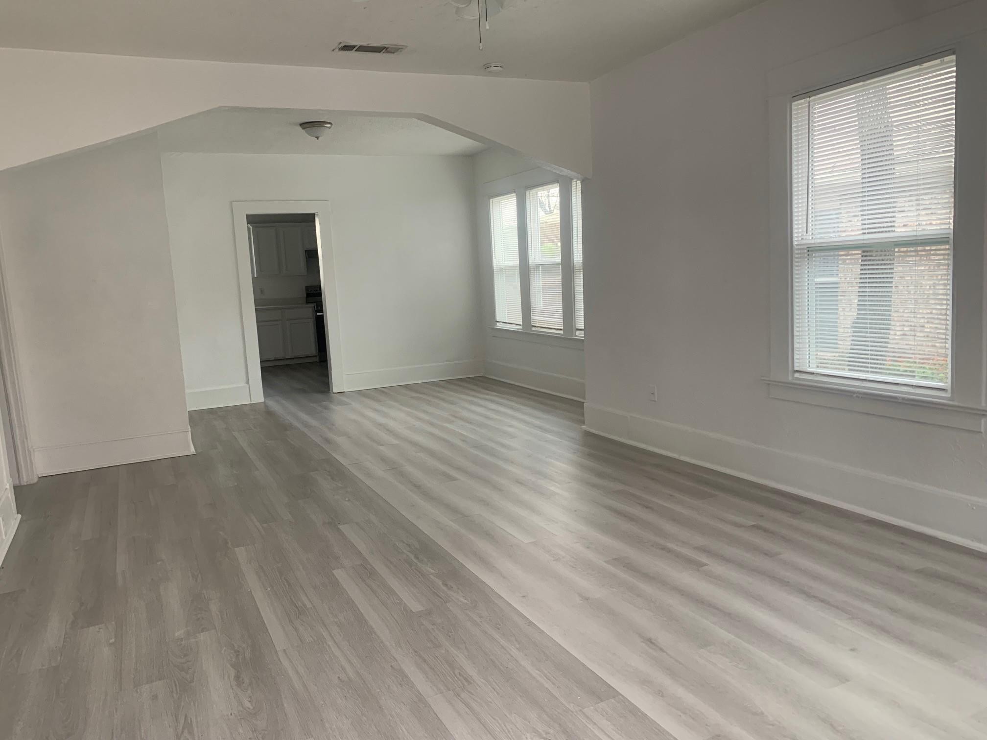 1019 Wayne Street Dallas TX 75223