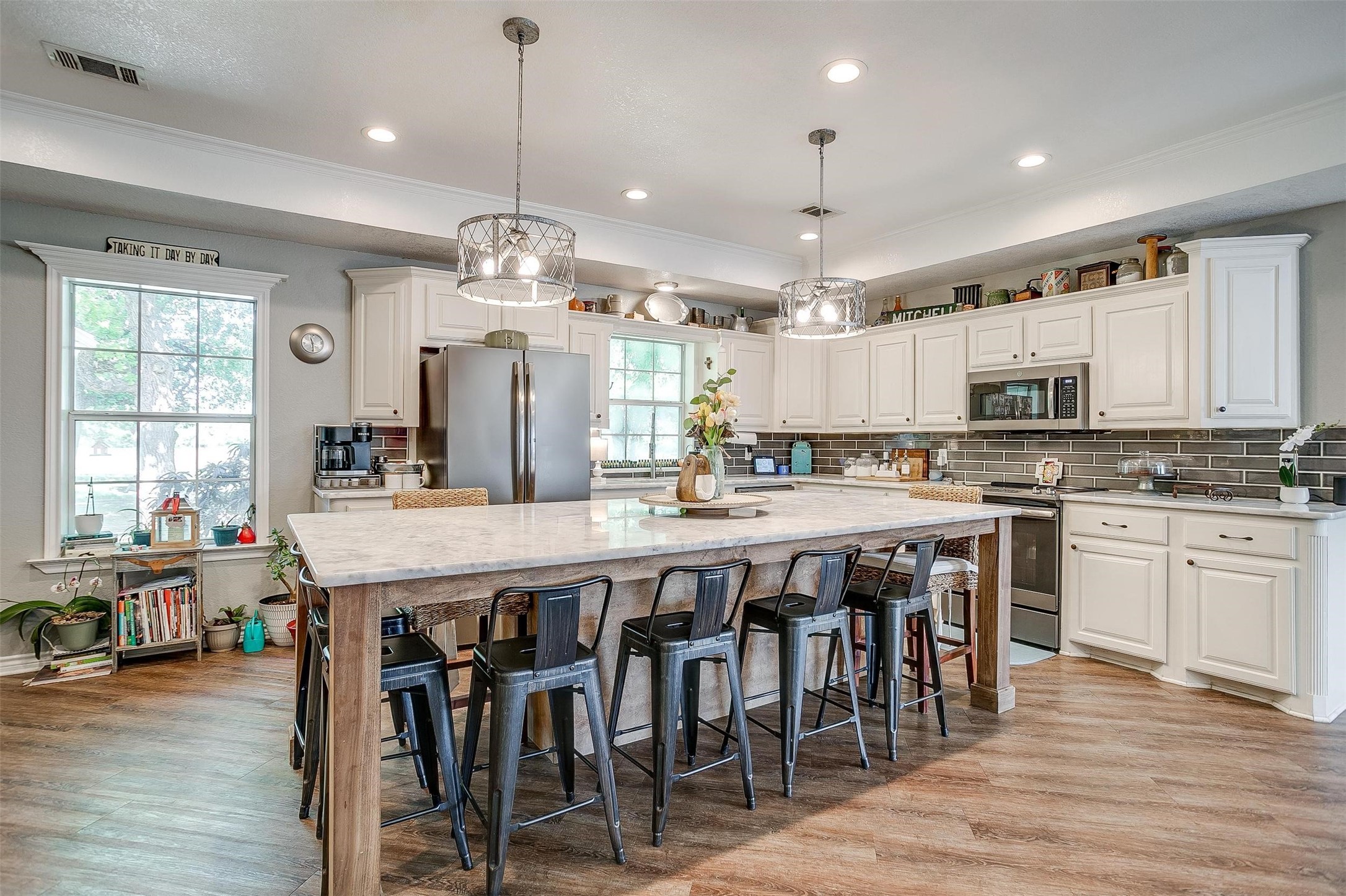 1755 S Fm 1655 Alvord TX 76225