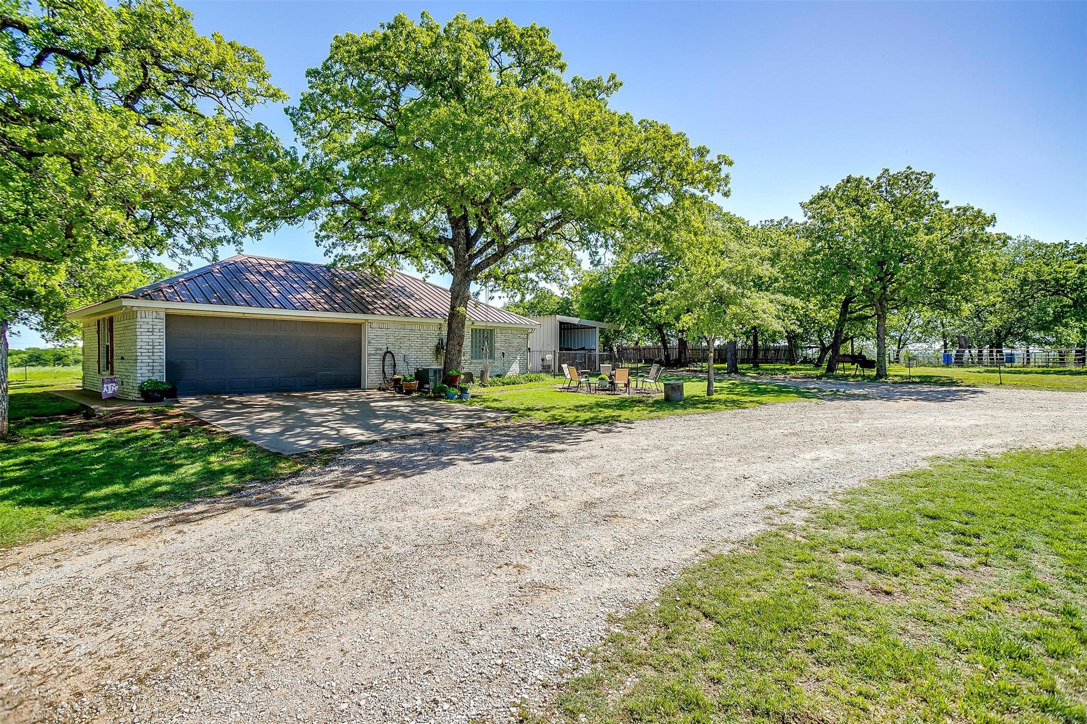 1755 S Fm 1655 Alvord TX 76225