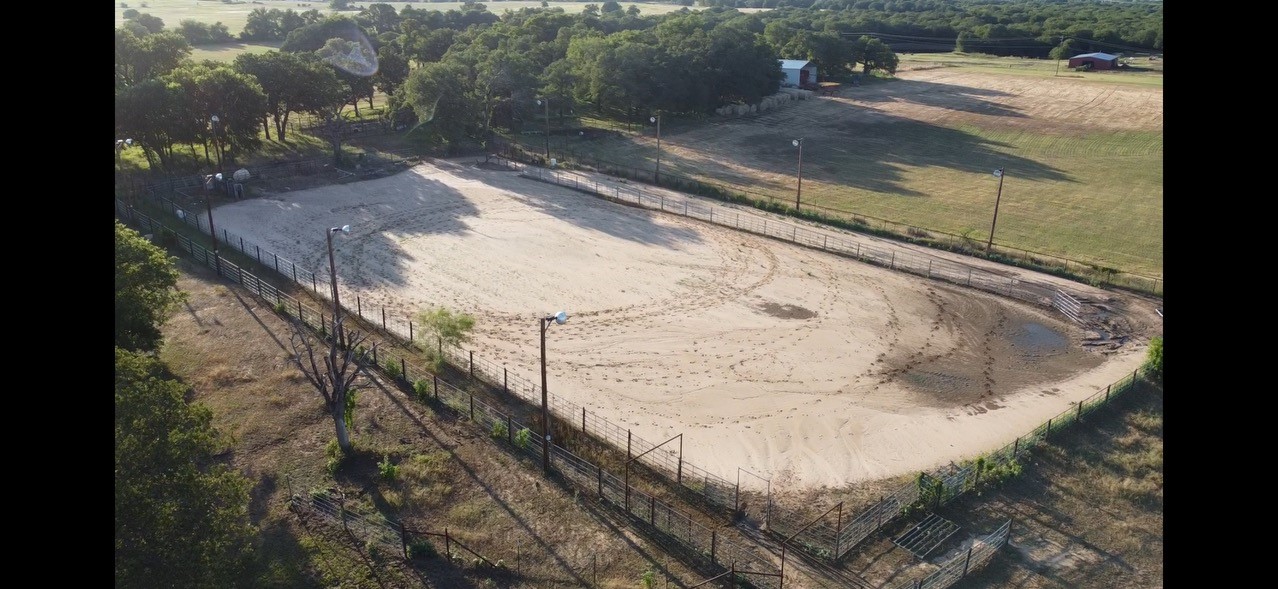 1755 S Fm 1655 Alvord TX 76225