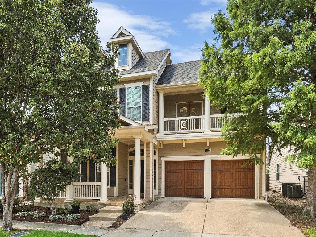 812 Moose Hollow Lane Euless TX 76039