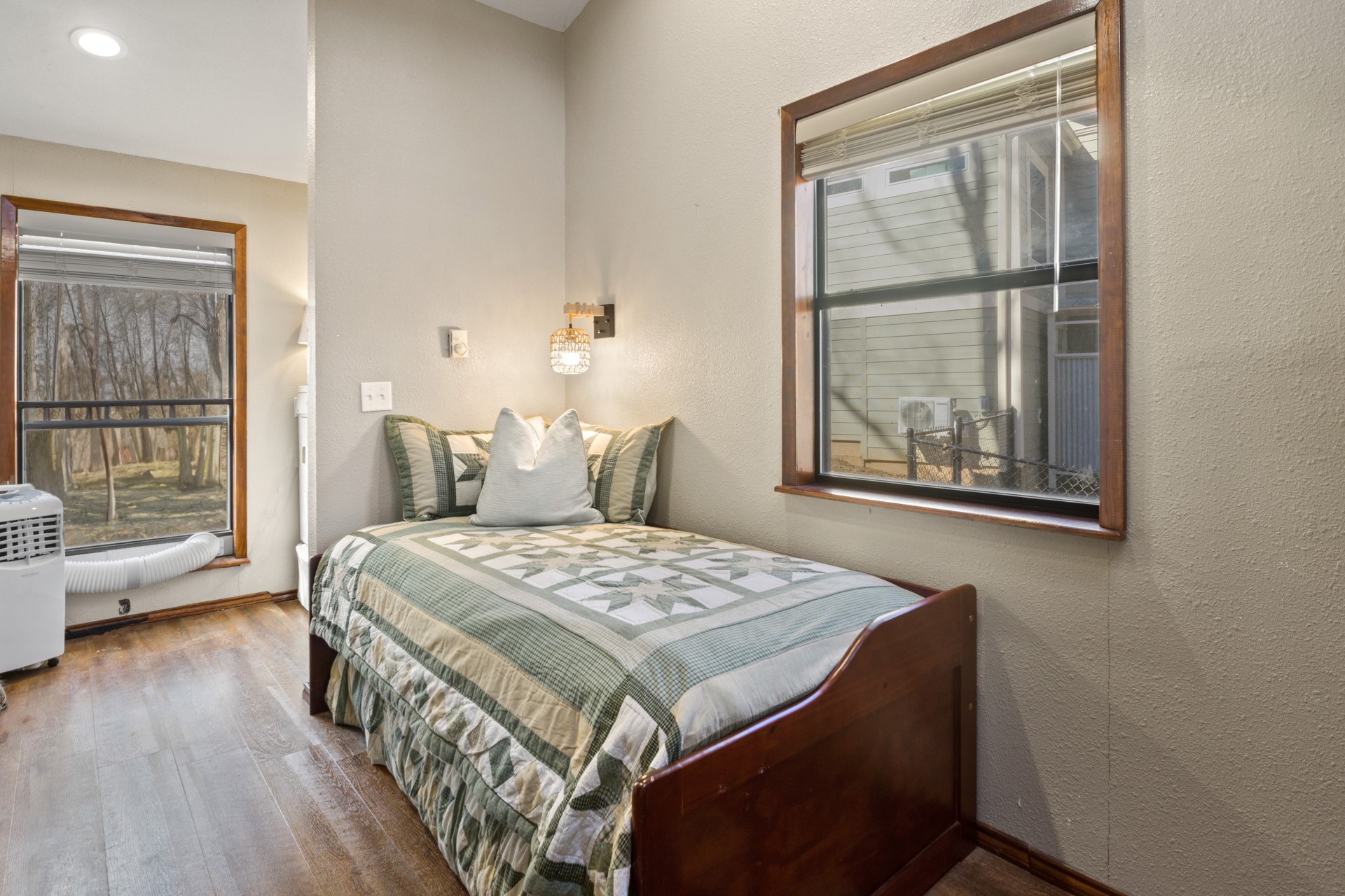 203 King Laurence Scroggins TX 75480
