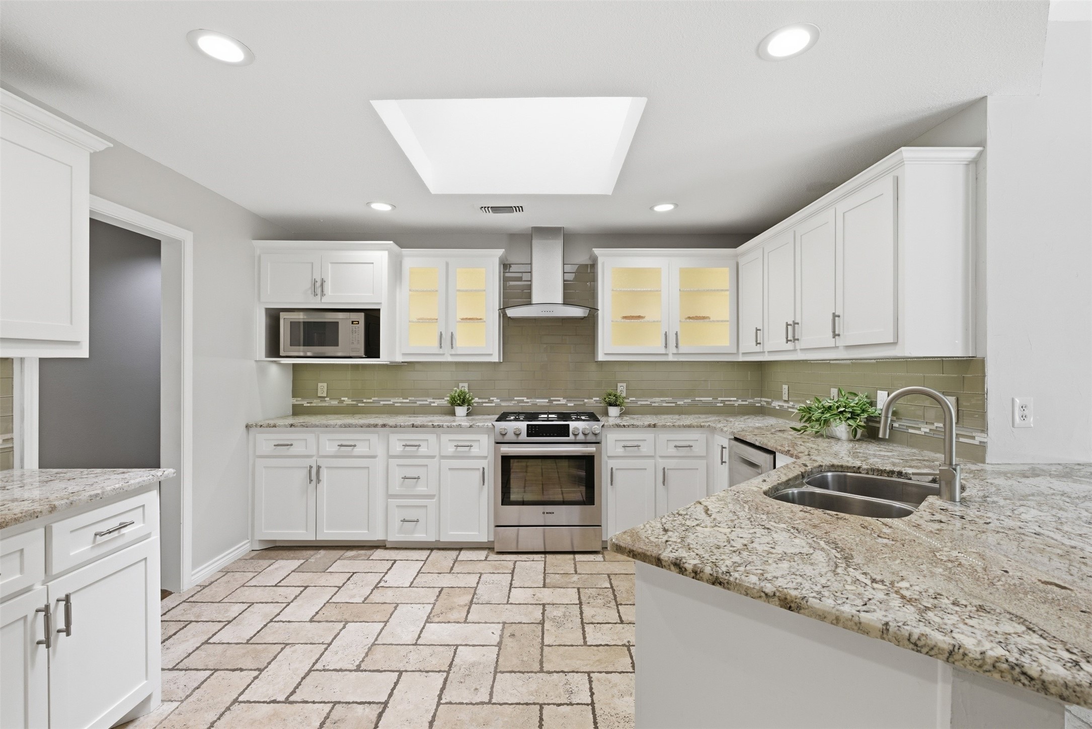 5833 Wavertree Lane Plano TX 75093