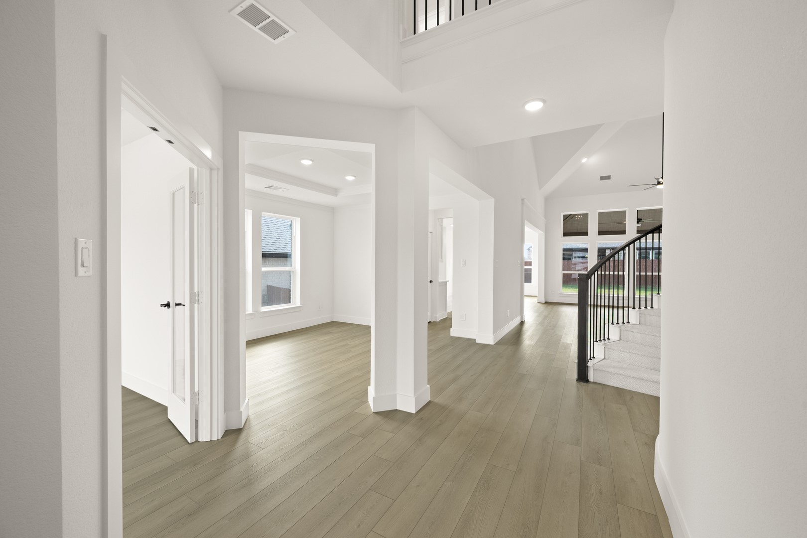 309 Loretta Burleson TX 76028