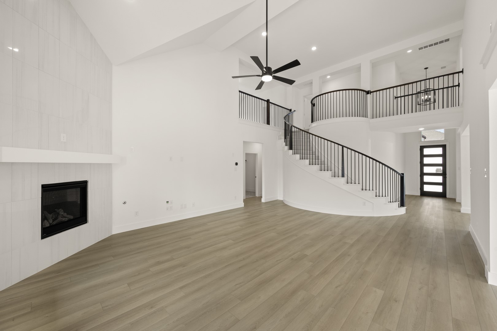 309 Loretta Burleson TX 76028