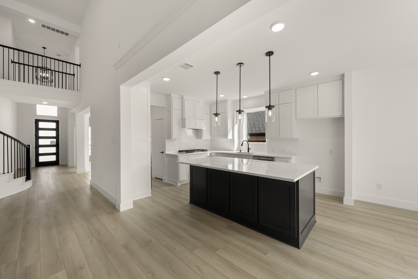 309 Loretta Burleson TX 76028